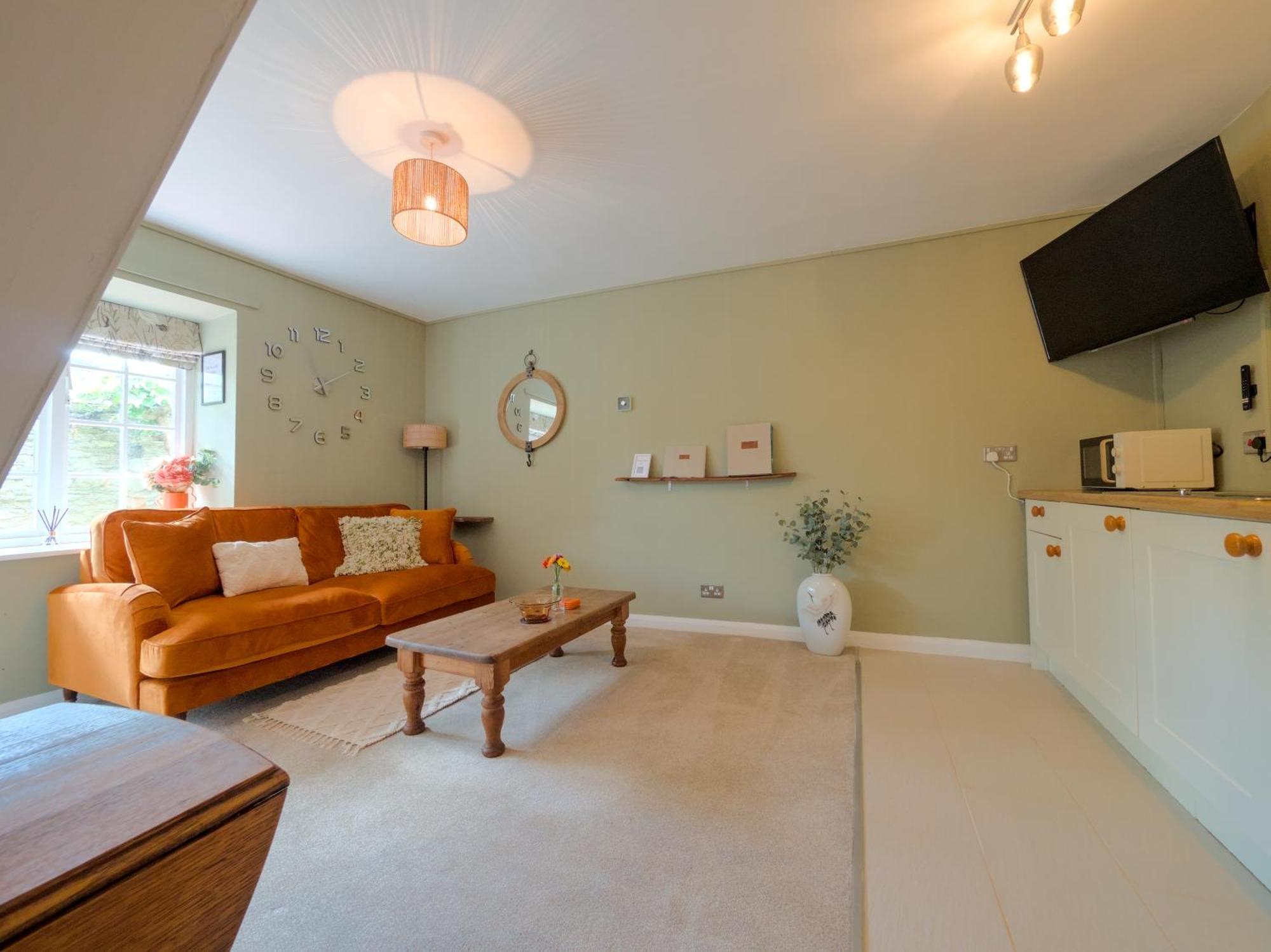 The Lilley Pad In Ludlow Cosy, Central, Perfect For Couples, Netflix & Parking Permit Экстерьер фото